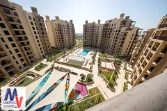 Vacant | Pool &amp; City View | Multiple Opts