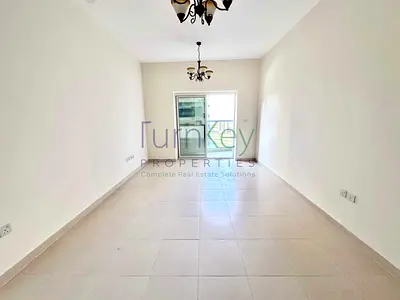 Chiller free | spacious layout | high floor