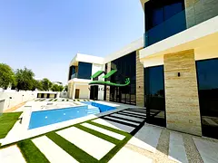 Single Row Corner Villa With Pool Vacant Now