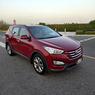 Hyundai Santa Fe GLS 2016 | GCC Specs | Well Maintained