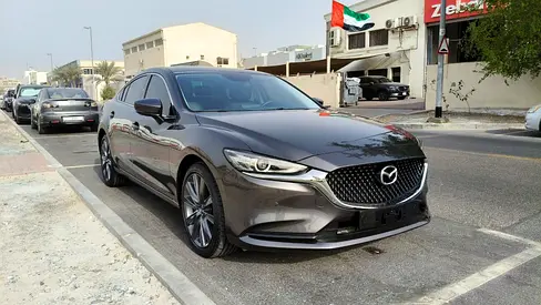 UNDER SERVICE CONTRACT AND WARRANTY TIL JAN. 2030 OR 160K KM.-0% DP-FINANCE 5 YRS