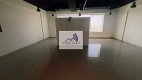 FITTED / READY TO MOVE / PRIME LOCATION
