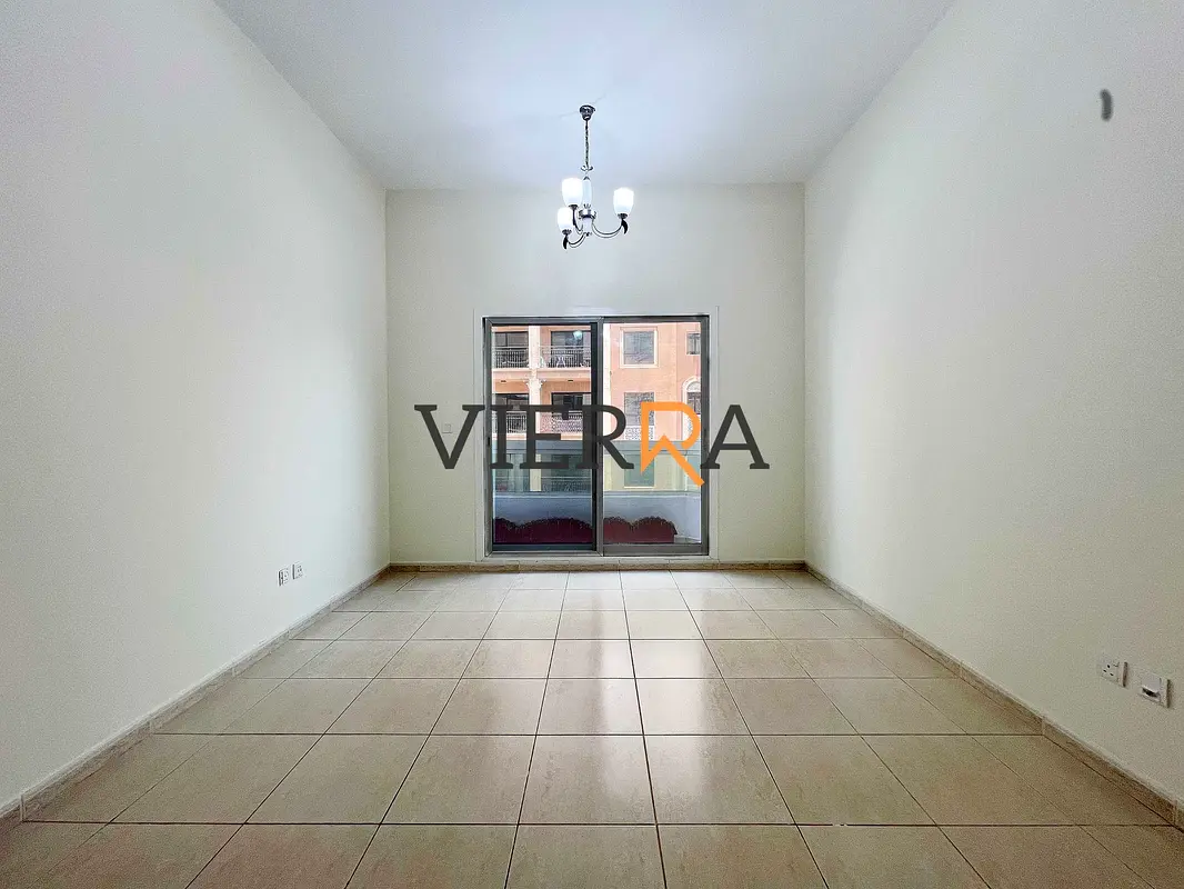 Bright & Spacious 1Br| Top Floor with Villa View| Rented unit