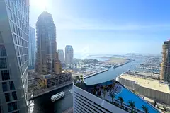 Dubai Skyline | Sea and Pool View