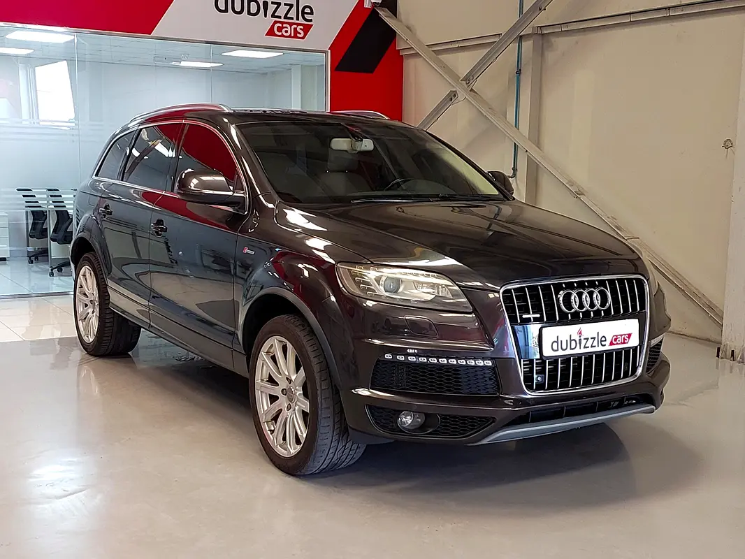 Audi Q7 2014 — photo 1 of 16