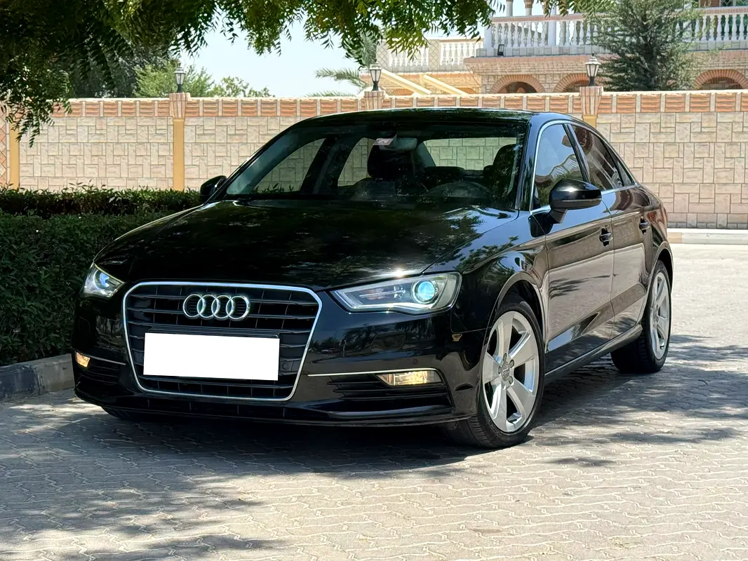 Audi A3 2016 — photo 1 of 16