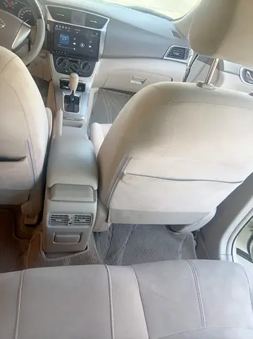 2019 Nissan SENTRA — фото 9