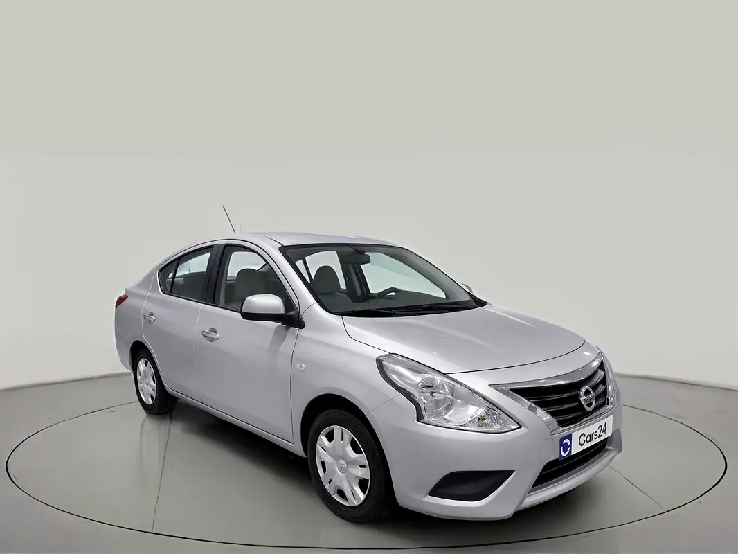 Nissan Sunny 2023 — photo 1 of 13