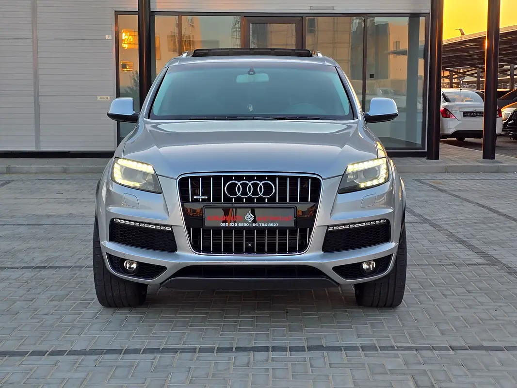 Audi Q7 2015 — photo 1 of 15