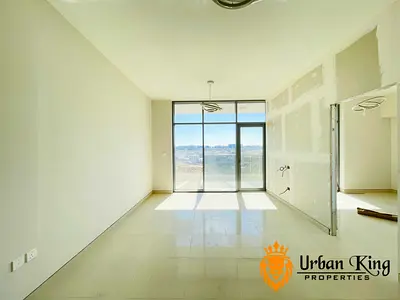 Ready to Move / Like 2 Bhk Apt With Balcony / For Family
