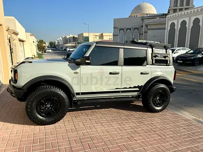 Ford Bronco Wildtrak 2023 GCC Specs - Outstanding condition and off road extras included.