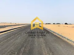 للبيع اراضي في البليده ٢ مقابل حديقه