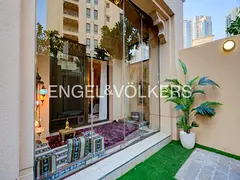 Burj Khalifa View | Garden Unit | Furnished