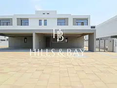 PRIME VILLA ON THE BEACH I 5 BED I THE BEACH FRONT
