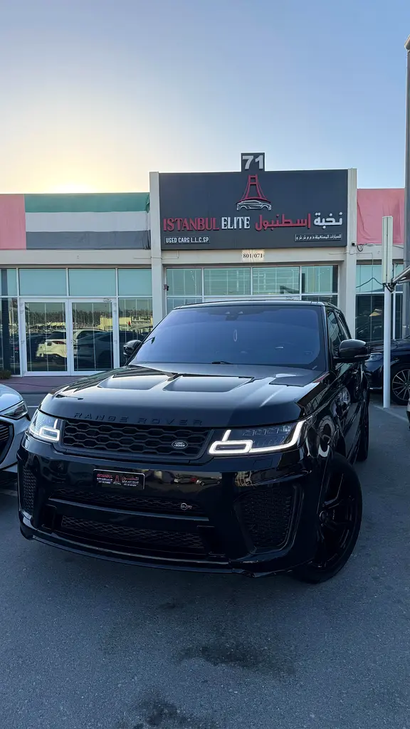 Land Rover Range Rover Sport 2020 — photo 1 of 15