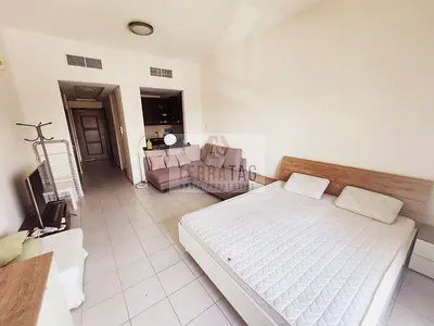 FULLY FURNISHED | 8 WARDROBES STUDIO NEAR METRO