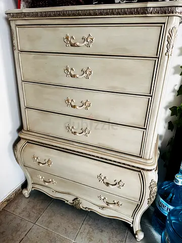 Two drawers , solid wood, 500 aed