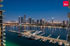 HIGH FLOOR | PALM AND MARINA VIEW | PRIVATE BEACH