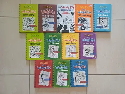 Collection of Diary of a Wimpy Kid books (12 books) - mixed editions