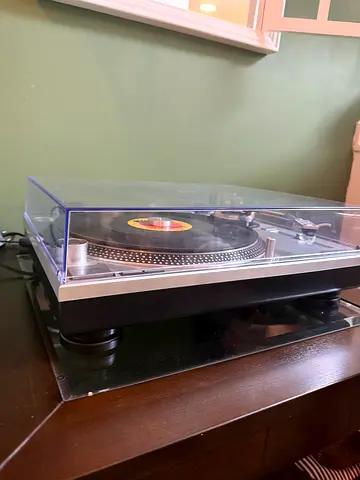 Turntable