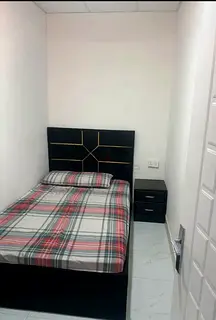 Offer No comission Female Partition for rent district 12 prime business centre jvc Deferred deposit