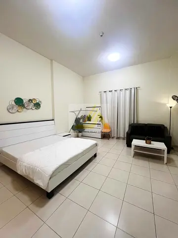 PREMIUM FURNISHED STUDIO – READY TO MOVE | FAMILY BUILDING | EMIRATES CLUSTER