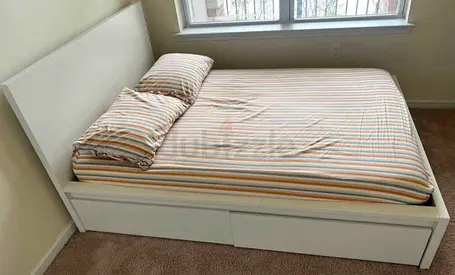 Malam queen size bed 160/200cm bed with 2 storage drawers underneath and Ikea mattress is available