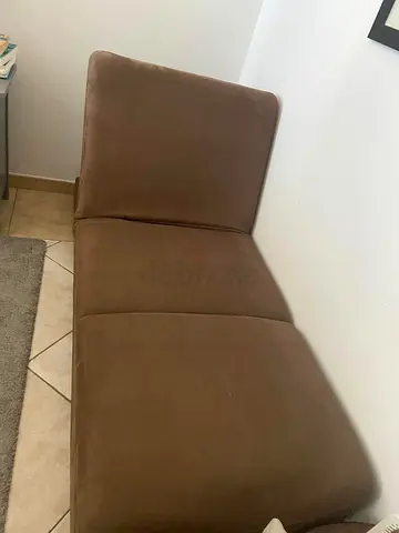 FREE: Brown Armless Chaise / Daybed - Corner Lounger w storage, pull out bed. Collection on 10th Jun