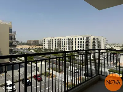 1BR corner | Open view | 12 cheques