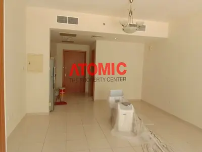 So Much Space Well Maintained Apartment