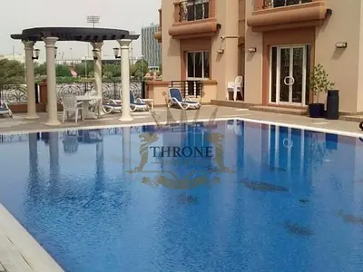 Top Floor | Canal View | Motivated Seller