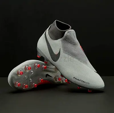 Nike Phantom Pro Football Studs