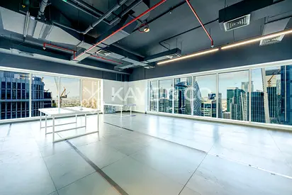 EXCLUSIVE! Open Space | Canal View | Near Metro