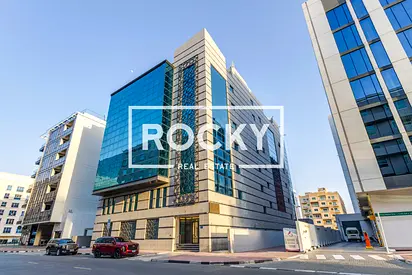 BRAND NEW OFFICE | BEHIND MALL OF THE EMIRATES | WALKING DISTANCE TO METRO STATION