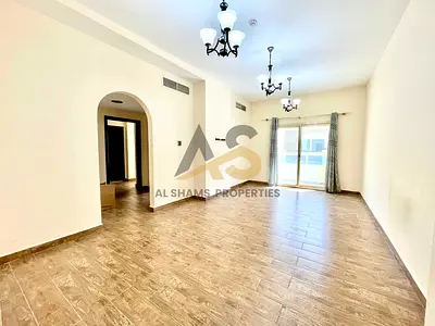 Spacious / 1 BHK / Balcony / Parking / Huge Size