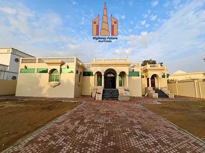 4 Bed room Big gardan parking hall Majlis Maids room store room wardrobe 2 Master room 15000 sqft