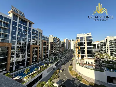 Specious 3bhk apartment!! Amazing pool view!! Lowest price!!