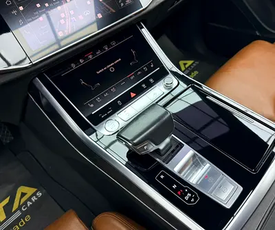 صورة 17 لـ 2019 AUDI Q8