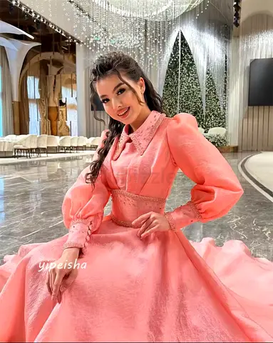 Elegant Pink Long Sleeve Evening Gown