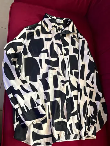 Black and White Abstract Print Button Down Shirt