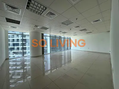 💼 Sleek & Spacious Office | Fully Ready | Vibrant Work Environment
