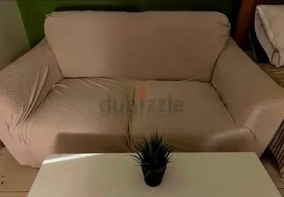 2 seater sofa in good condition