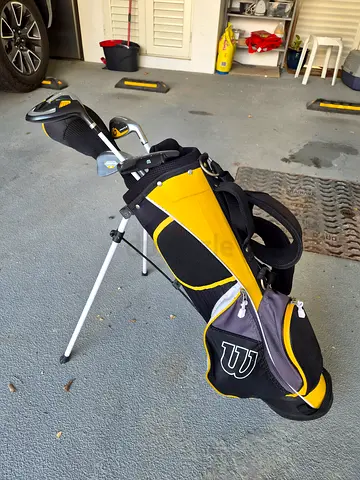 Junior Golf Set - Wilson Profile + Bag