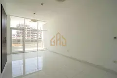 WITH BALCONY| READY TO MOVE| MODERN FINISHES