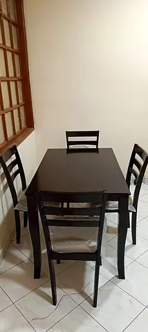 Wooden 4-Seater Dining Table Set - Compact, brand new