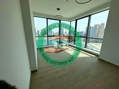 2 BHK Full Sea View High Floor Available