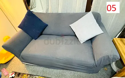 2-seater sofa with free cover  2 cushions - Maxwell brand