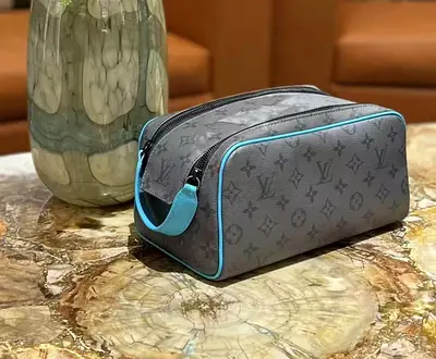 Louis Vuitton Dopp kit canvas
