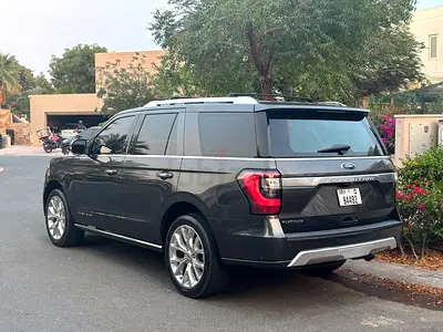 Ford Expedition Platinum - UNDER WARRANTY  SERVICE