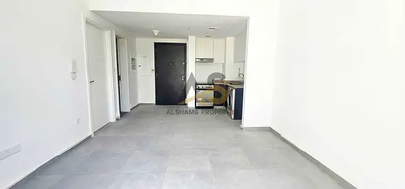 Spacious 1 Bedroom with Balcony for Rent in Aljada - Low Price